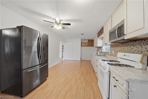 3121 3rd Street SE Canton OH 44707