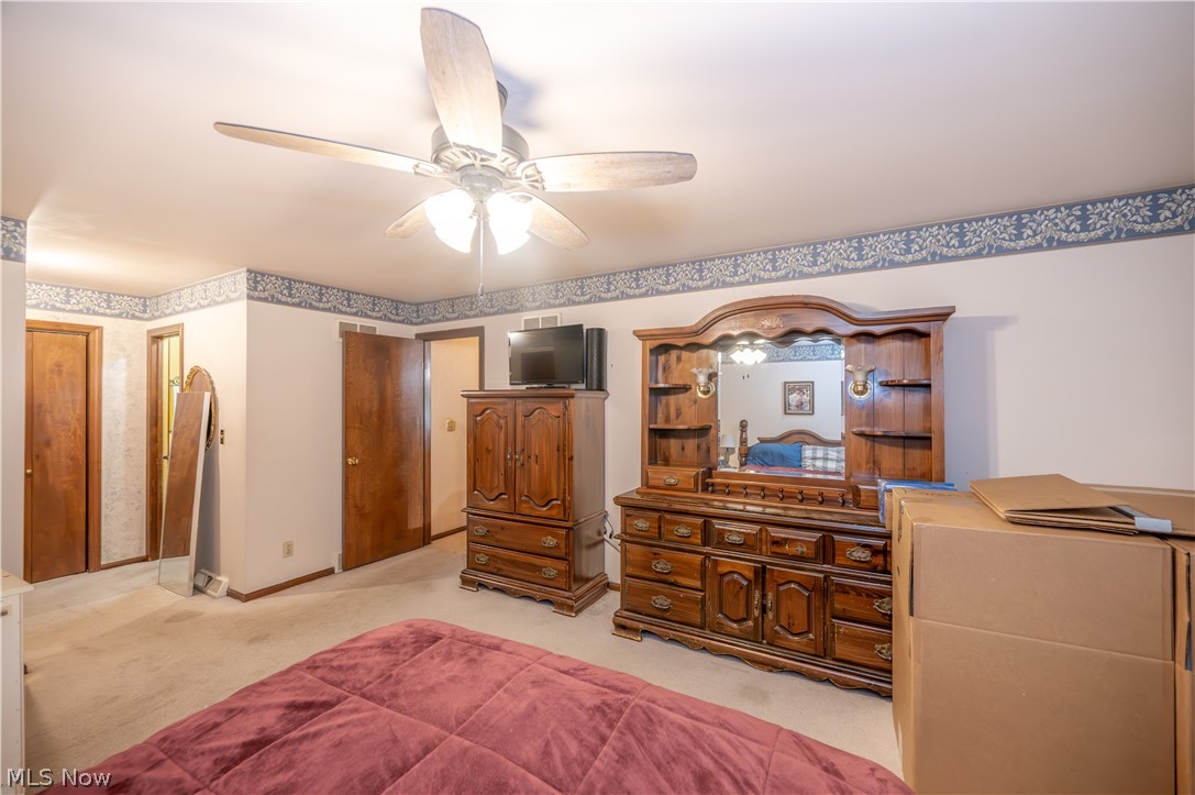 7733 Silver Fox Drive Youngstown OH 44512