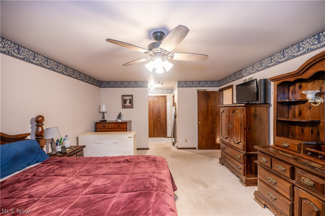 7733 Silver Fox Drive Youngstown OH 44512