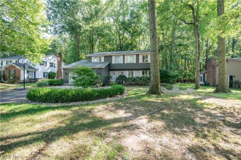 7733 Silver Fox Drive Youngstown OH 44512