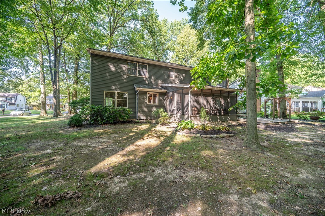 7733 Silver Fox Drive Youngstown OH 44512