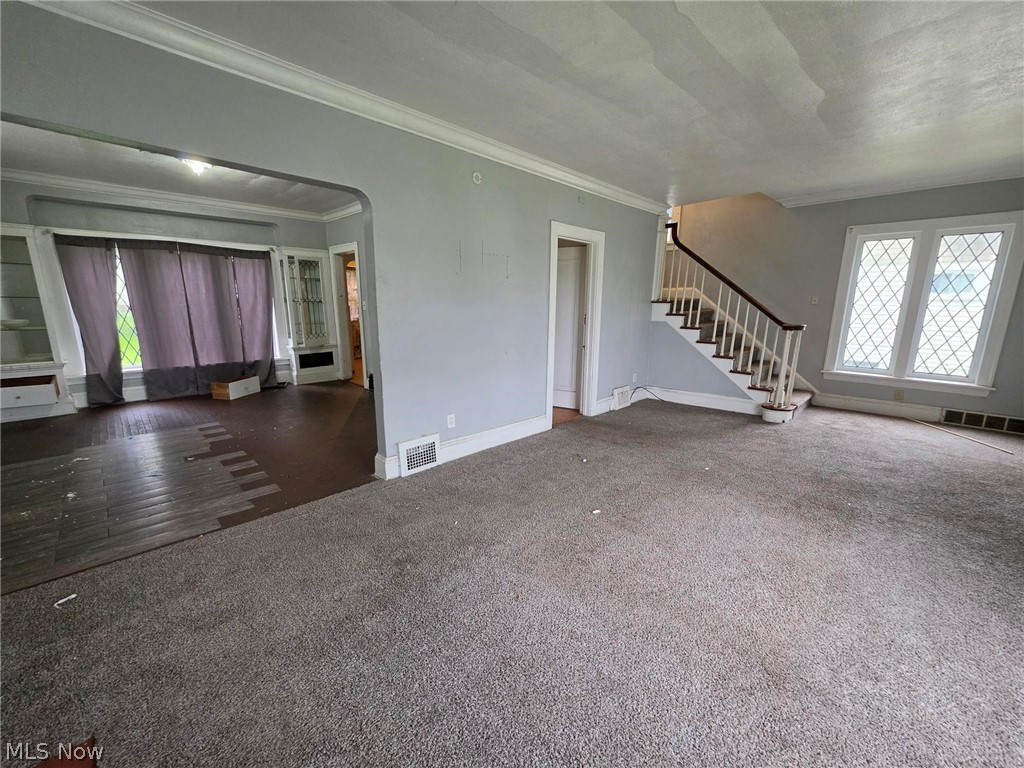 10605 Grace Avenue Garfield Heights OH 44125