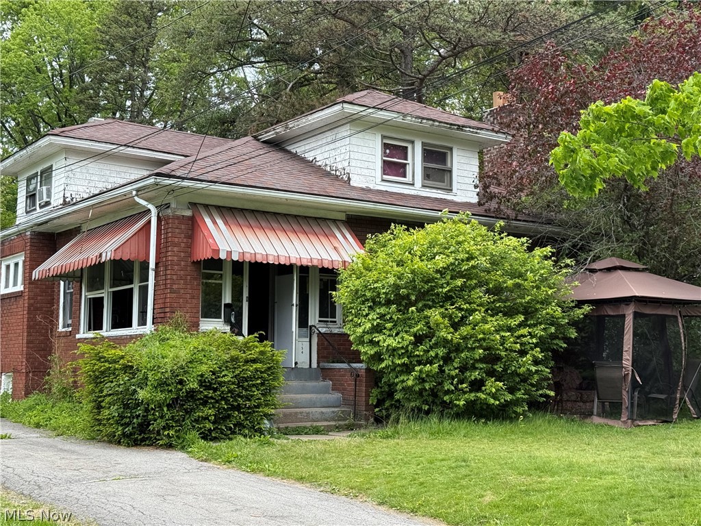 154 Hollywood Avenue Youngstown OH 44512