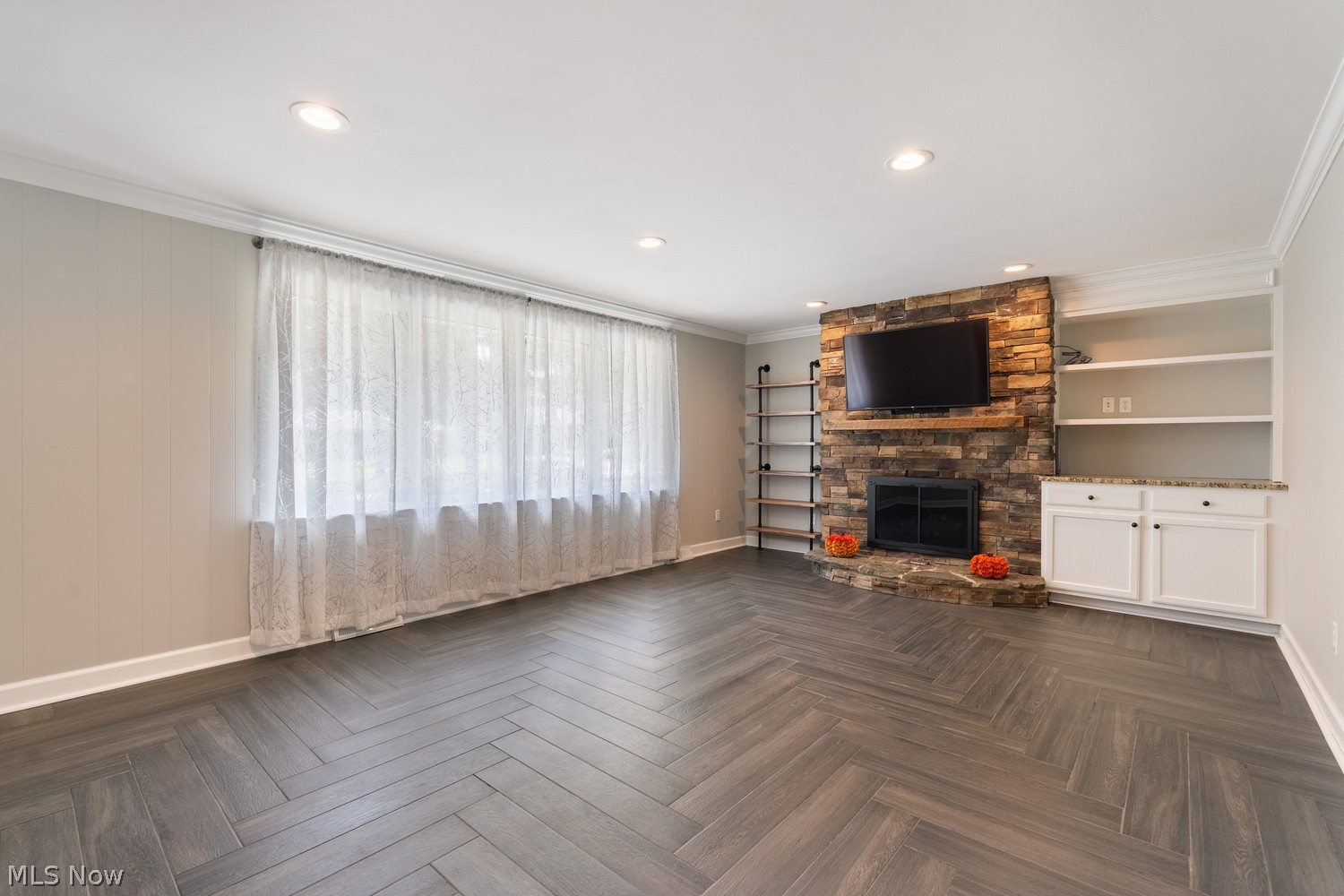 746 Woodland Avenue Wadsworth OH 44281