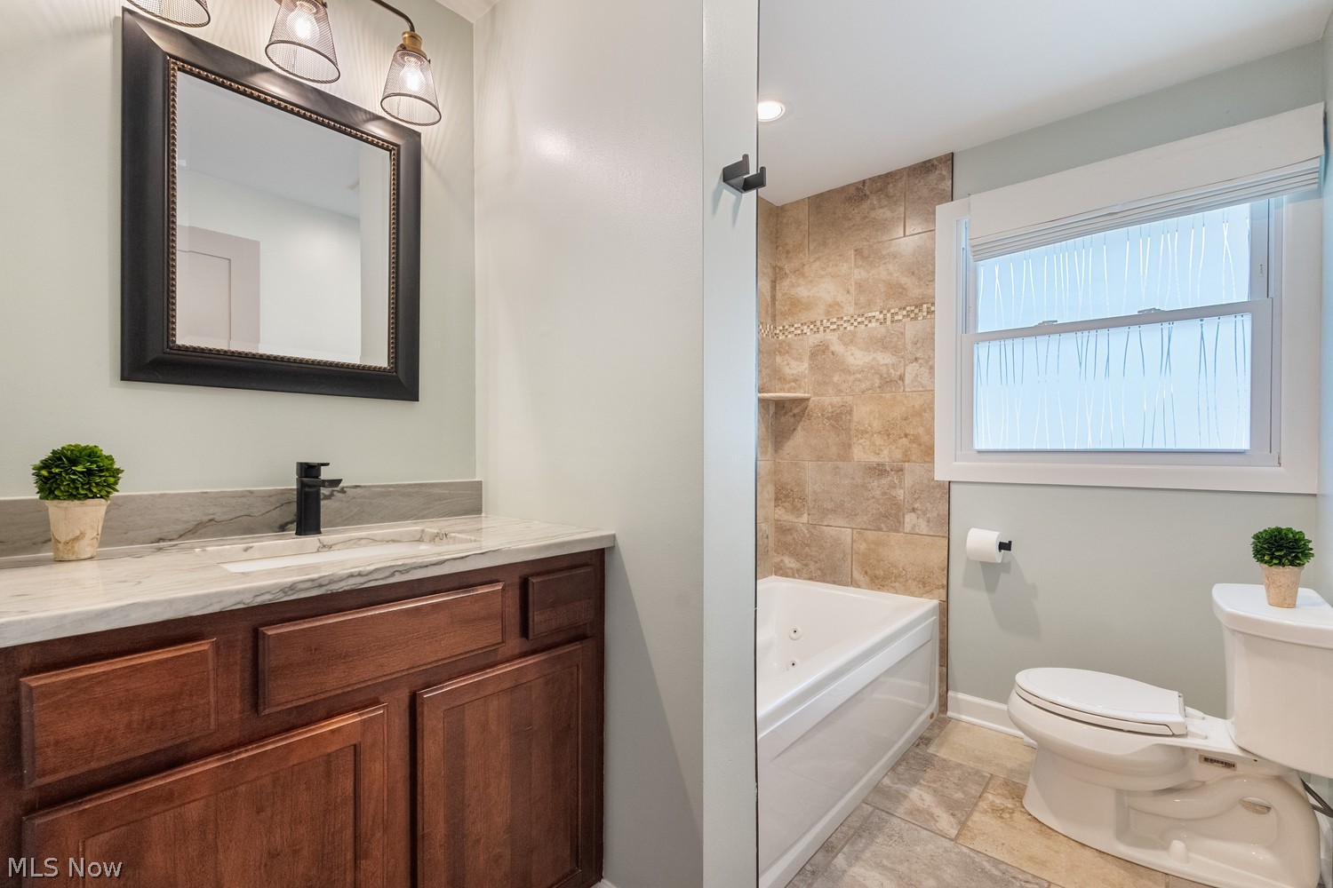 746 Woodland Avenue Wadsworth OH 44281
