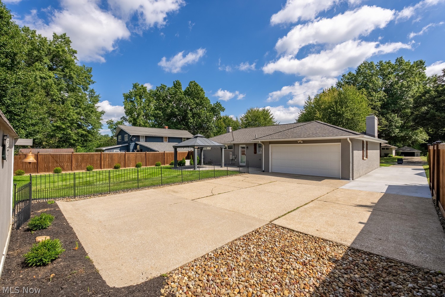 746 Woodland Avenue Wadsworth OH 44281