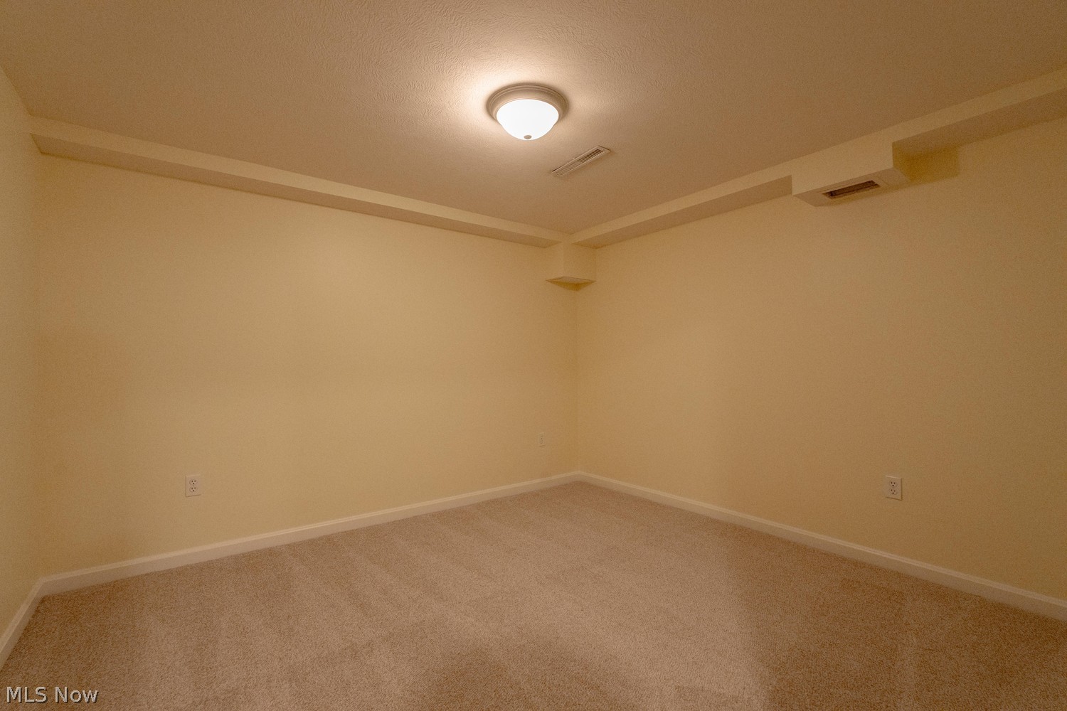 746 Woodland Avenue Wadsworth OH 44281