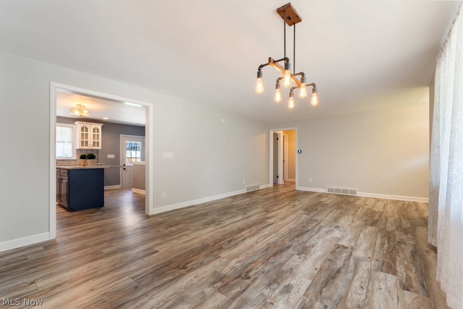 746 Woodland Avenue Wadsworth OH 44281