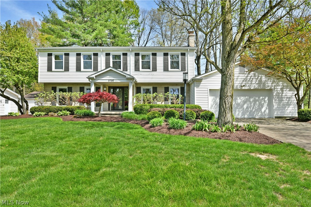5797 Sampson Drive Girard OH 44420