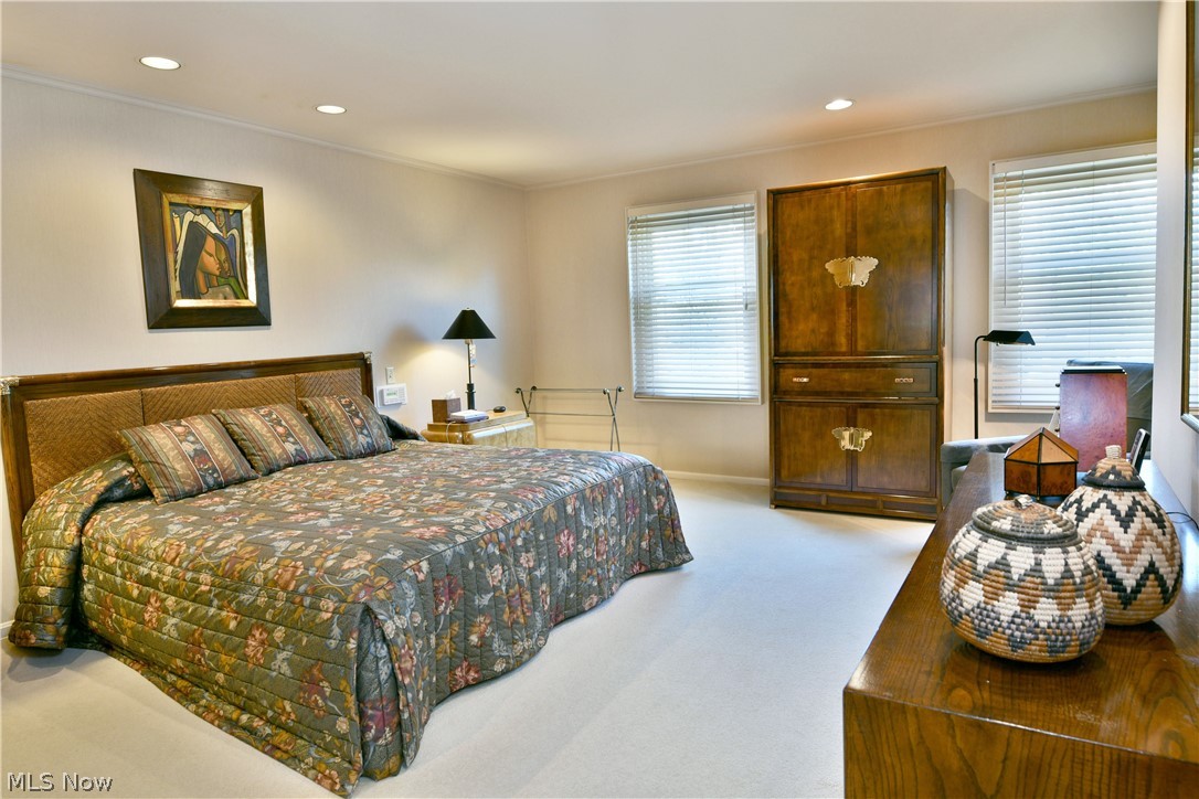 5797 Sampson Drive Girard OH 44420