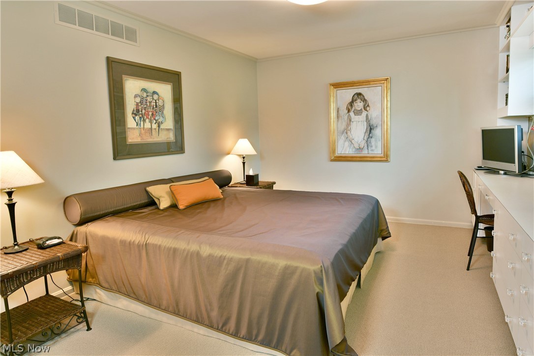 5797 Sampson Drive Girard OH 44420