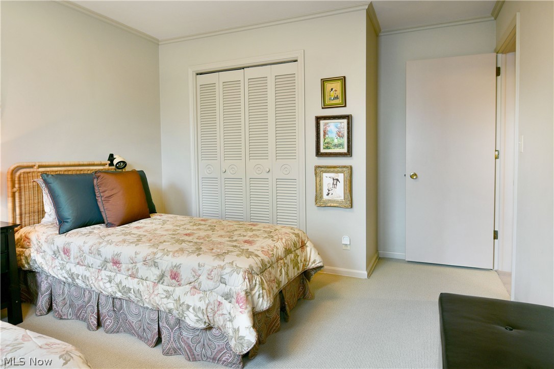 5797 Sampson Drive Girard OH 44420