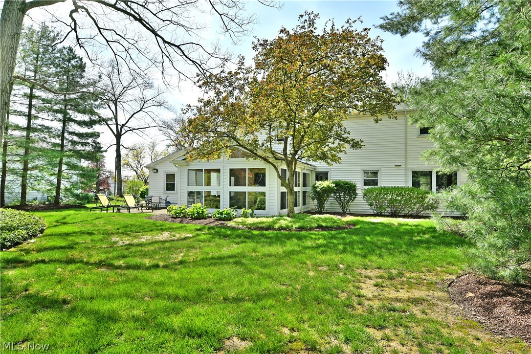 5797 Sampson Drive Girard OH 44420