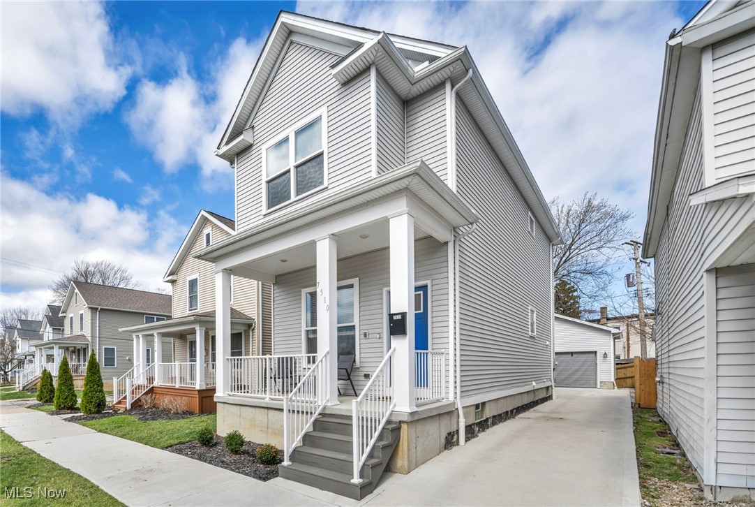 7510 Elton Avenue Cleveland OH 44102