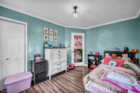 2515 9th Street Cuyahoga Falls OH 44221