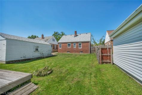 2515 9th Street Cuyahoga Falls OH 44221