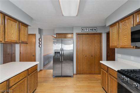 881 Dan Avenue Canal Fulton OH 44614