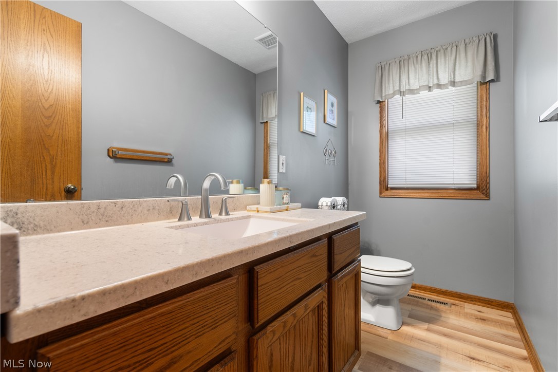 881 Dan Avenue Canal Fulton OH 44614