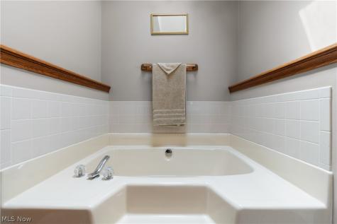 881 Dan Avenue Canal Fulton OH 44614