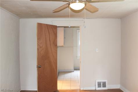 1177 E 147th Street Cleveland OH 44110