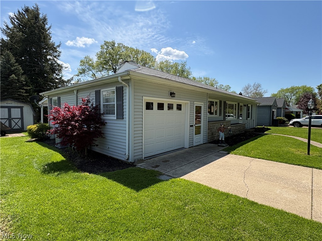 1942 E 41st Street Ashtabula OH 44004