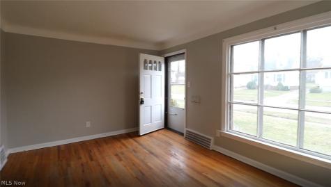 3106 Brookdale Avenue Parma OH 44134