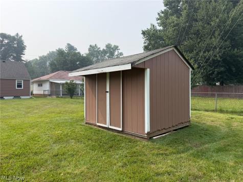 54 16th Street SE Massillon OH 44646