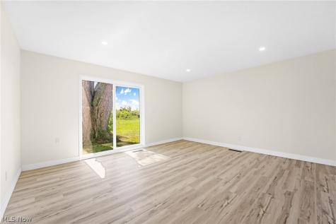 34297 W Point Drive North Ridgeville OH 44039