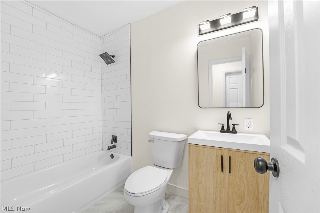 34297 W Point Drive North Ridgeville OH 44039