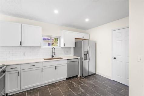 34297 W Point Drive North Ridgeville OH 44039