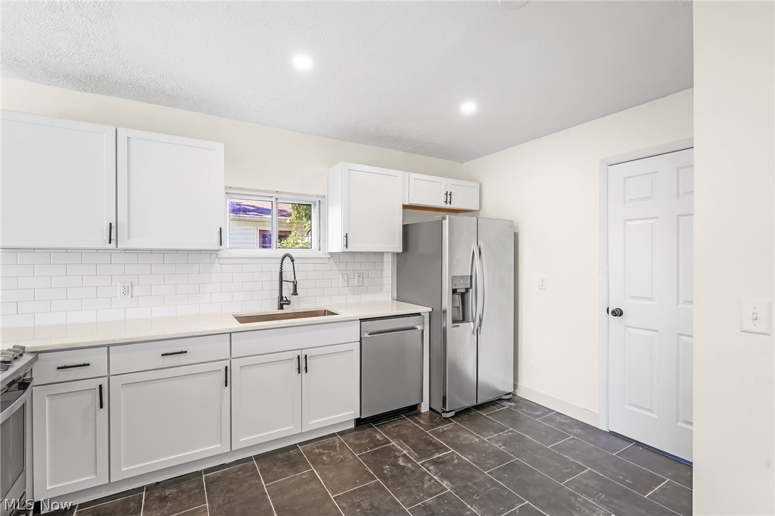 34297 W Point Drive North Ridgeville OH 44039