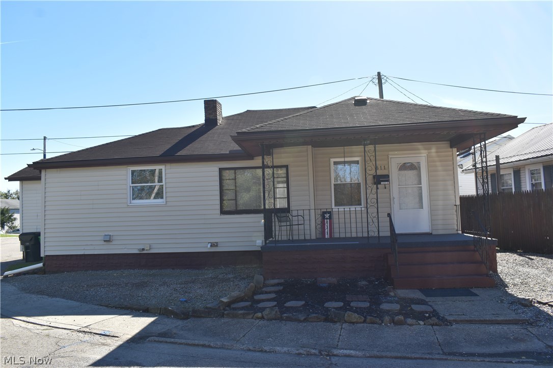 811 Grandview Avenue Coshocton OH 43812