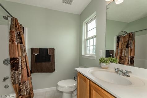 526 Deerwood Court Painesville OH 44077