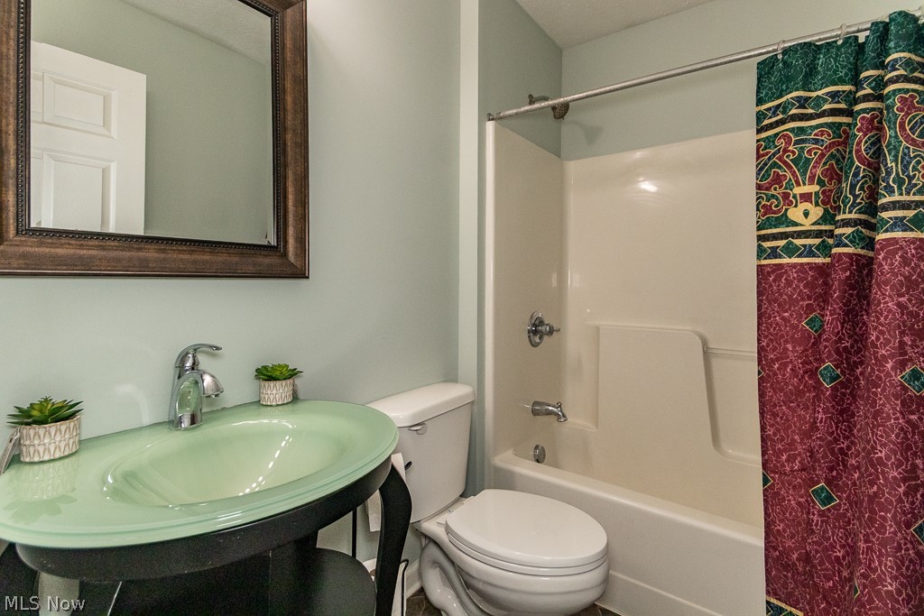 526 Deerwood Court Painesville OH 44077