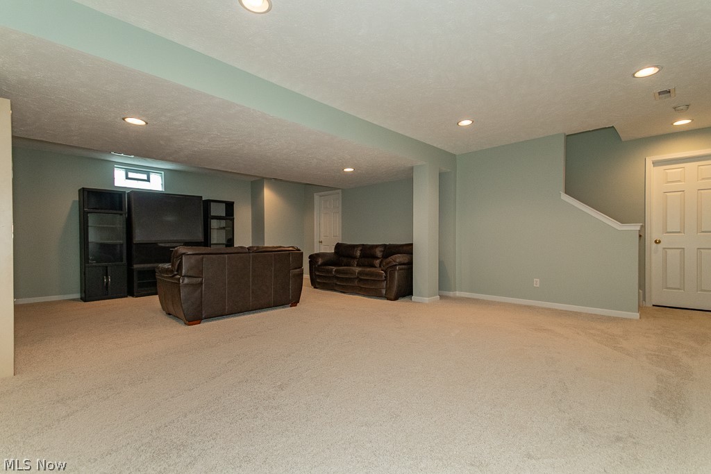526 Deerwood Court Painesville OH 44077