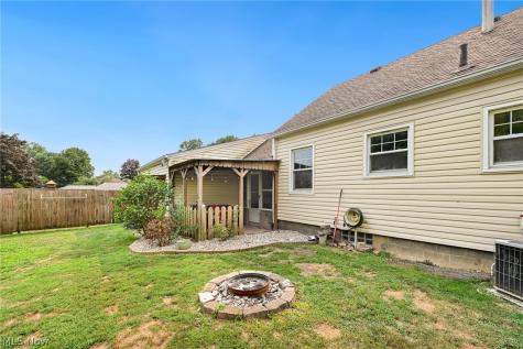 184 Perry Drive NW Canton OH 44708