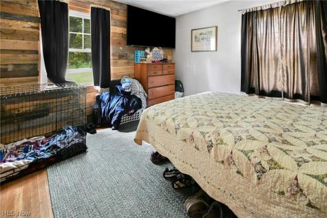 184 Perry Drive NW Canton OH 44708