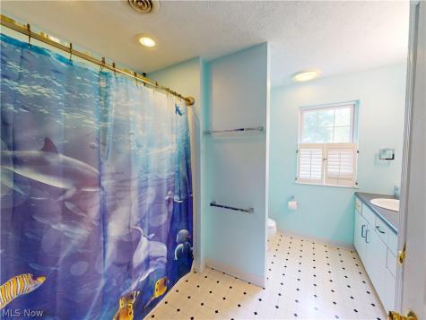 33430 Pettibone Road Solon OH 44139