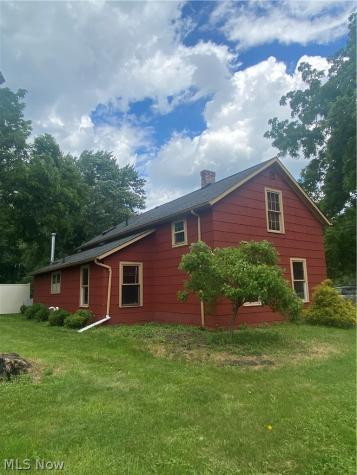 27158 Cook Road Olmsted Twp OH 44138