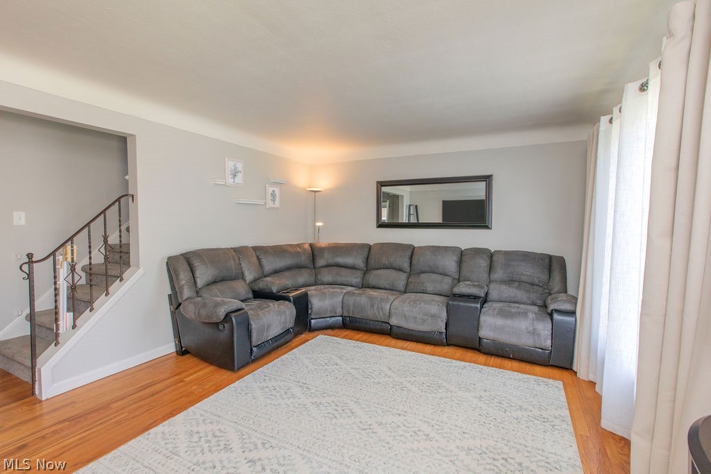 2322 Larchmont Drive Wickliffe OH 44092