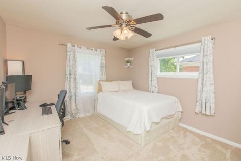 2322 Larchmont Drive Wickliffe OH 44092