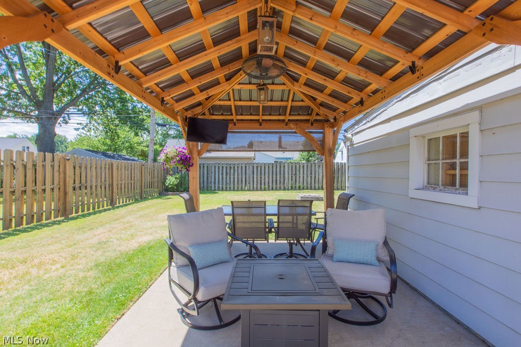 2322 Larchmont Drive Wickliffe OH 44092