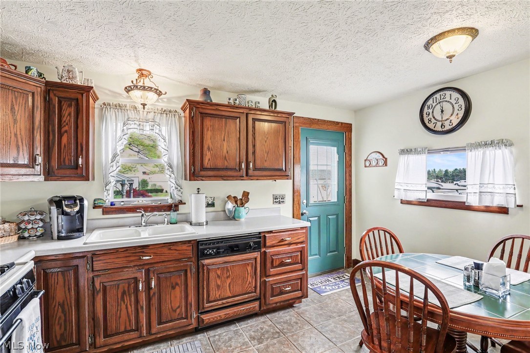 290 Park Avenue Conneaut OH 44030