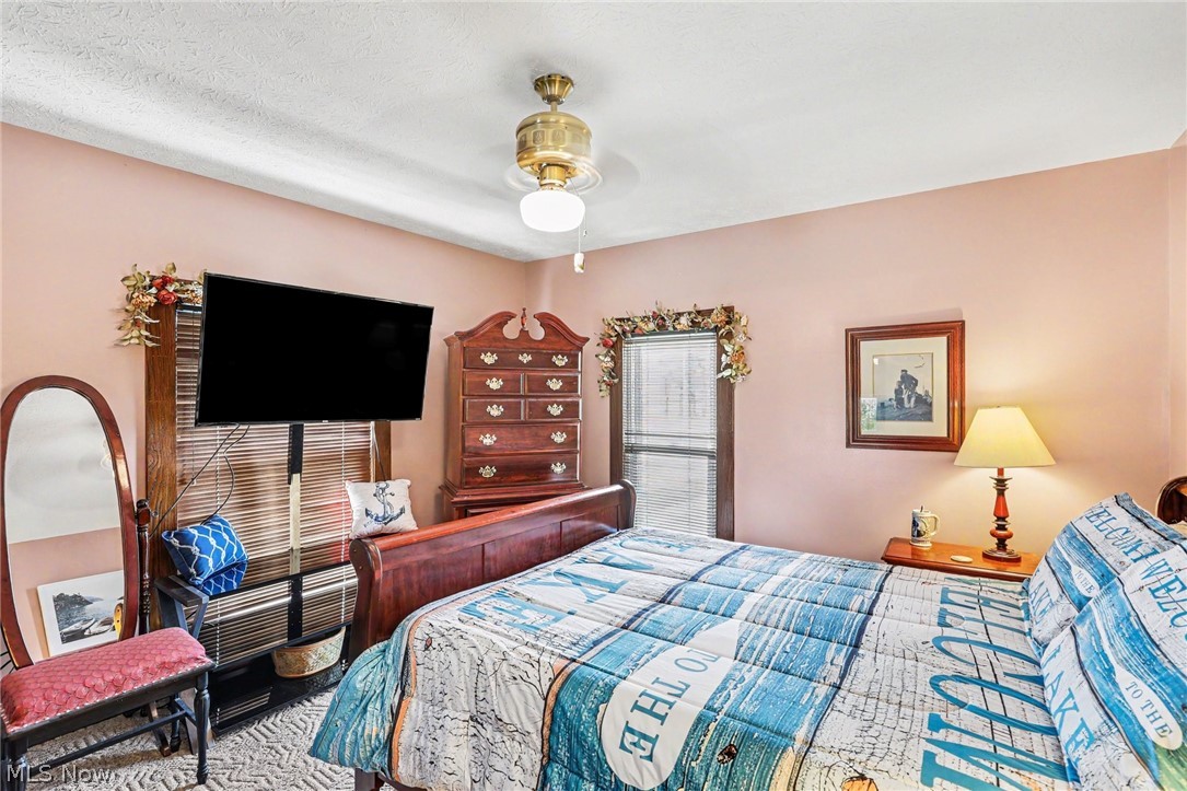 290 Park Avenue Conneaut OH 44030
