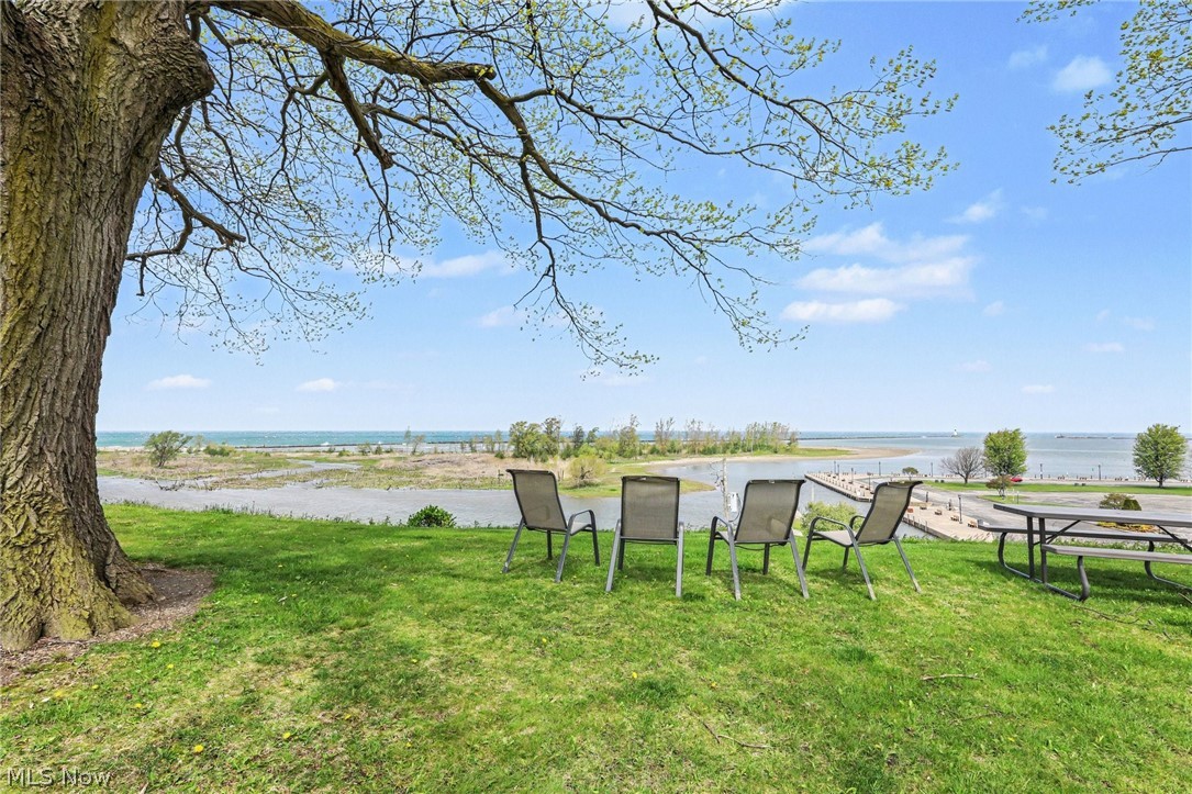 290 Park Avenue Conneaut OH 44030