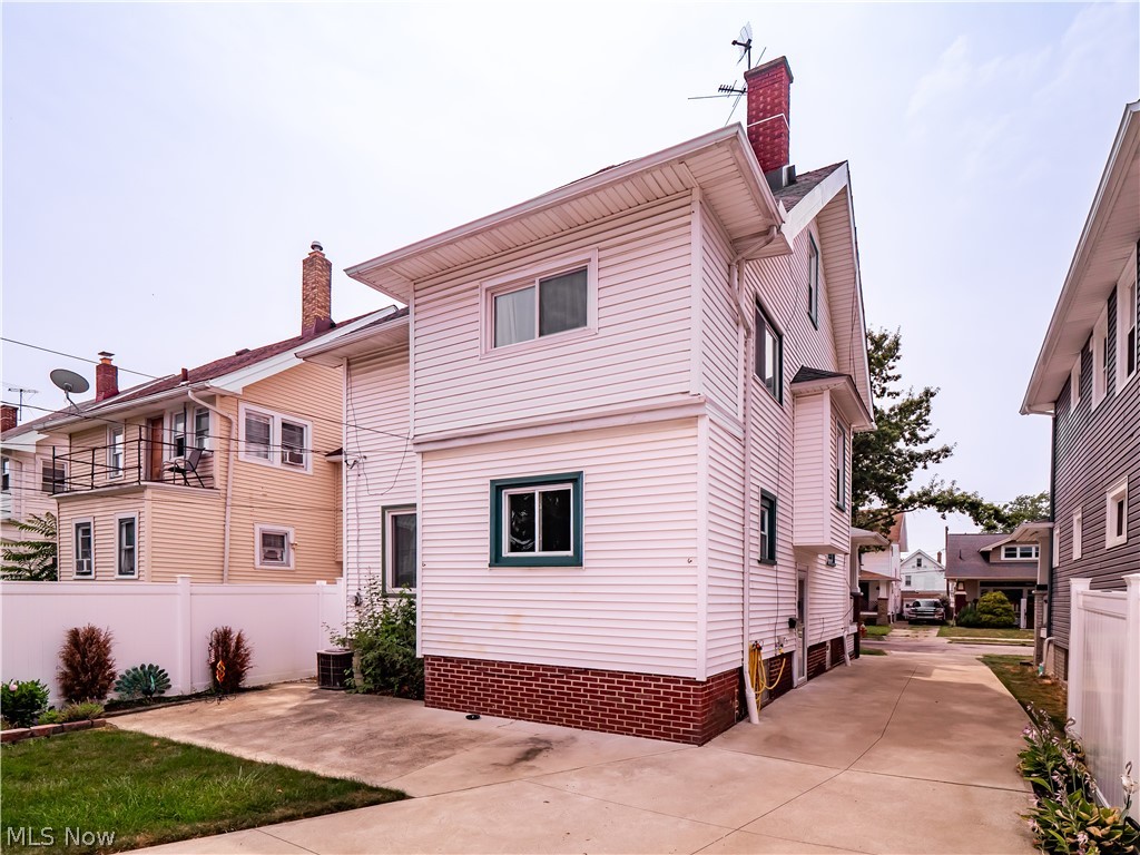 3457 W 125th Street Cleveland OH 44111