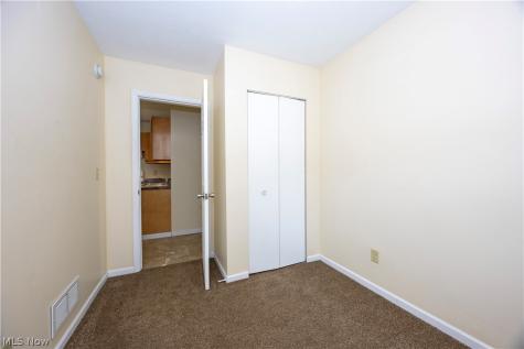 631 Hancock Wooster OH 44691
