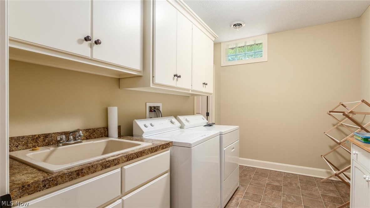 370 Bass Lane Senecaville OH 43780