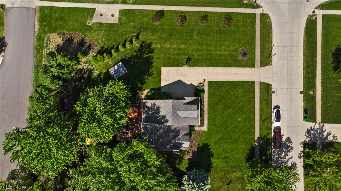 33316 Chatham Drive Avon Lake OH 44012