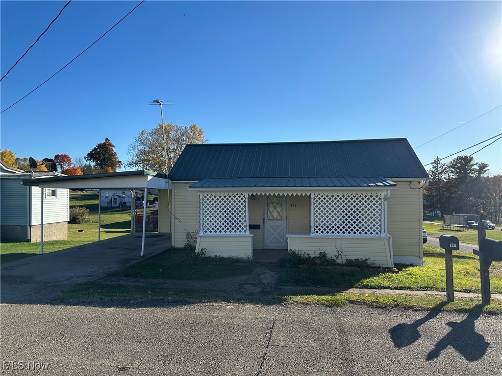 387 West Marietta Street Woodsfield OH 43793